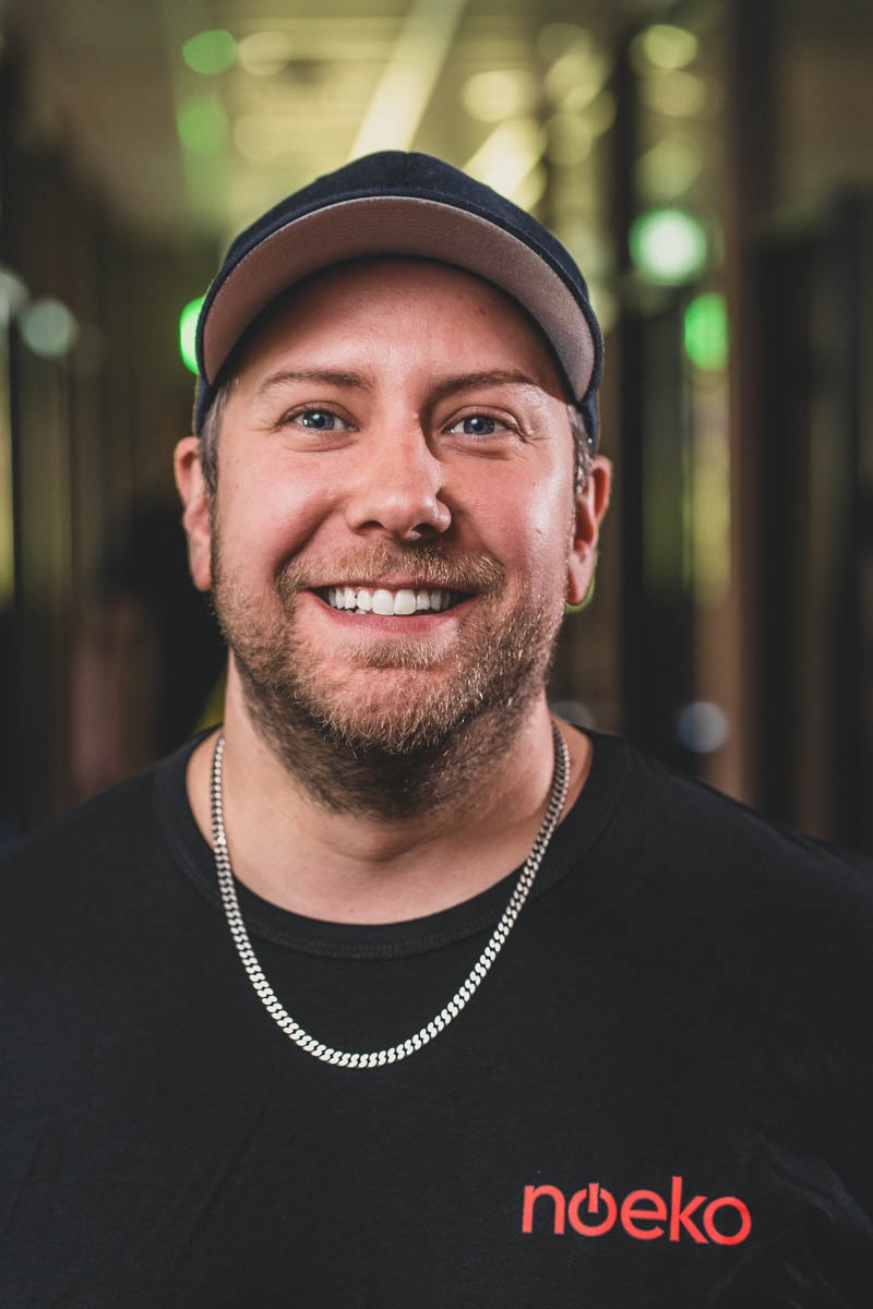 Adam Olsson, Noeko