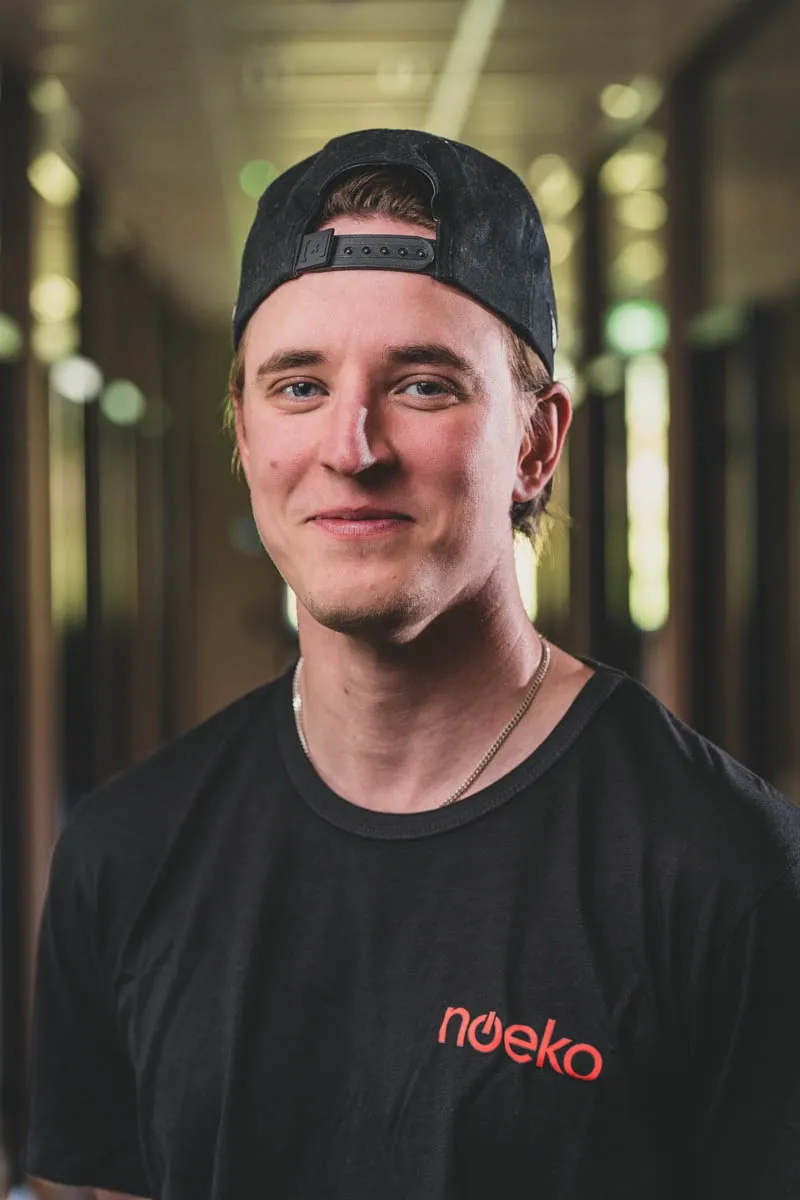 Tobias Strömbäck, Noeko